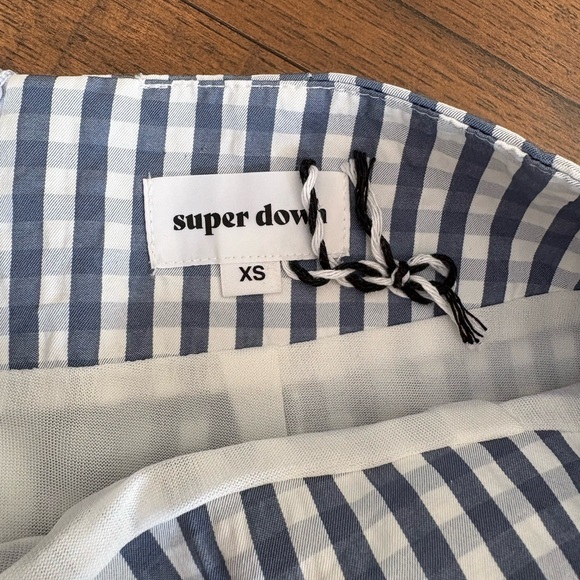 Super Down Karina Front Tie Skirt Blue White Gingham Women’s XS NWOT - Picture 3 of 7